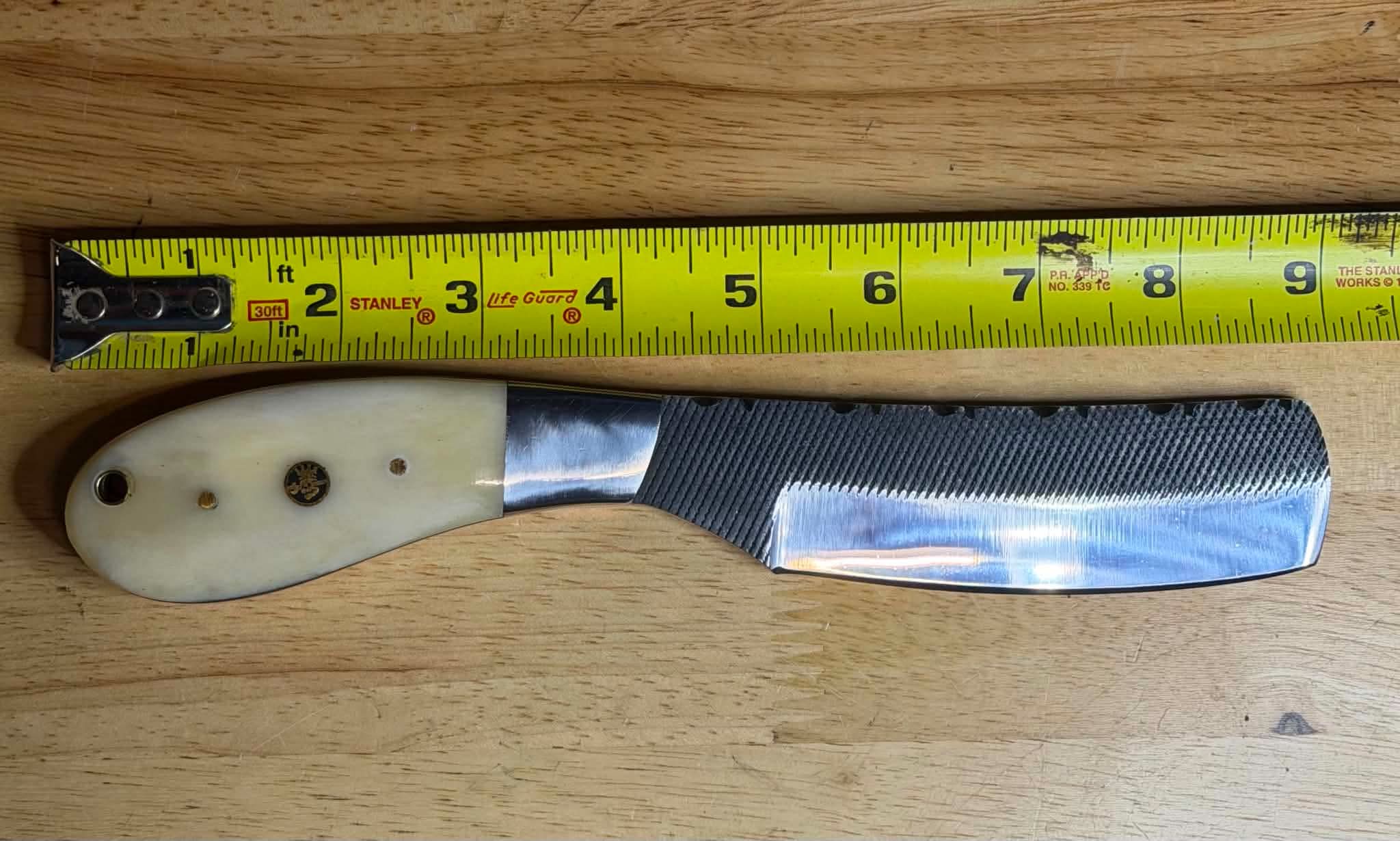 970 Bladeworks Bullcutter – D2 Steel, Stainless Bolster & Bone Handle